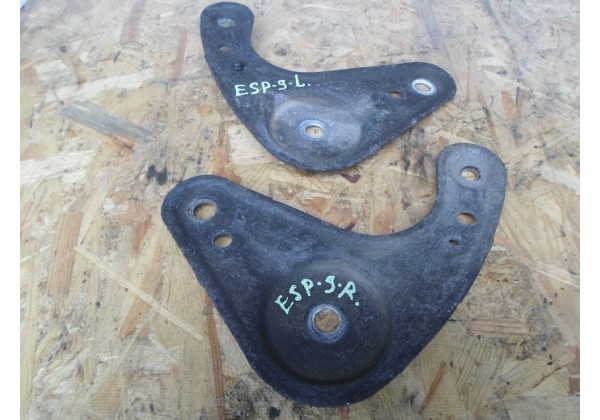 кріплення передньої балки, кронштейн Renault Laguna II, Espase IV, VelSatis, 8200269897, 8200269856, 7700423162, 7700423161